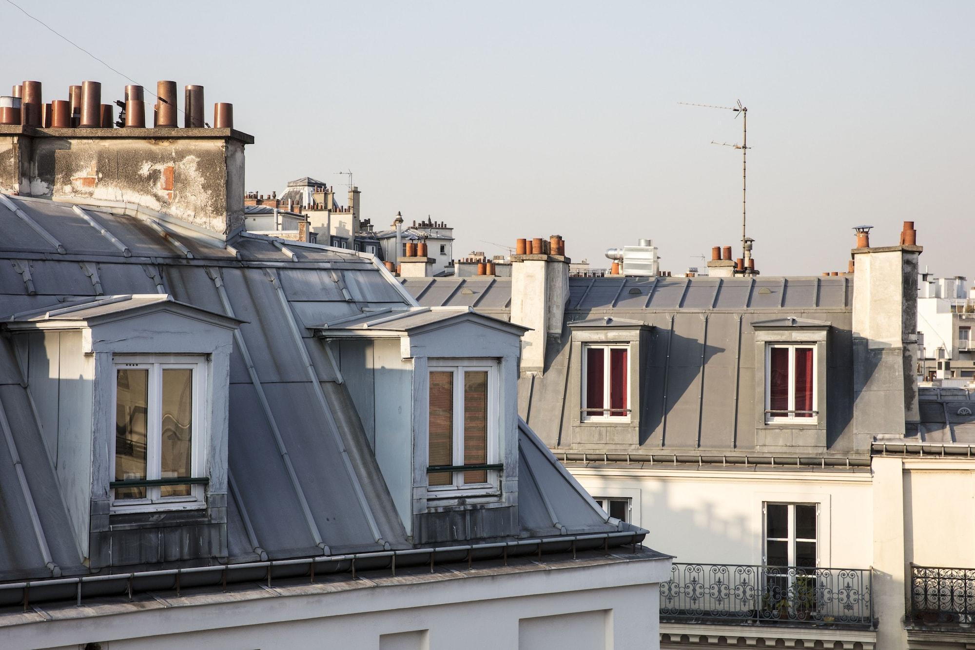 ホテル メゾン ブレゲ パリ エクステリア 写真 The roofs of Paris