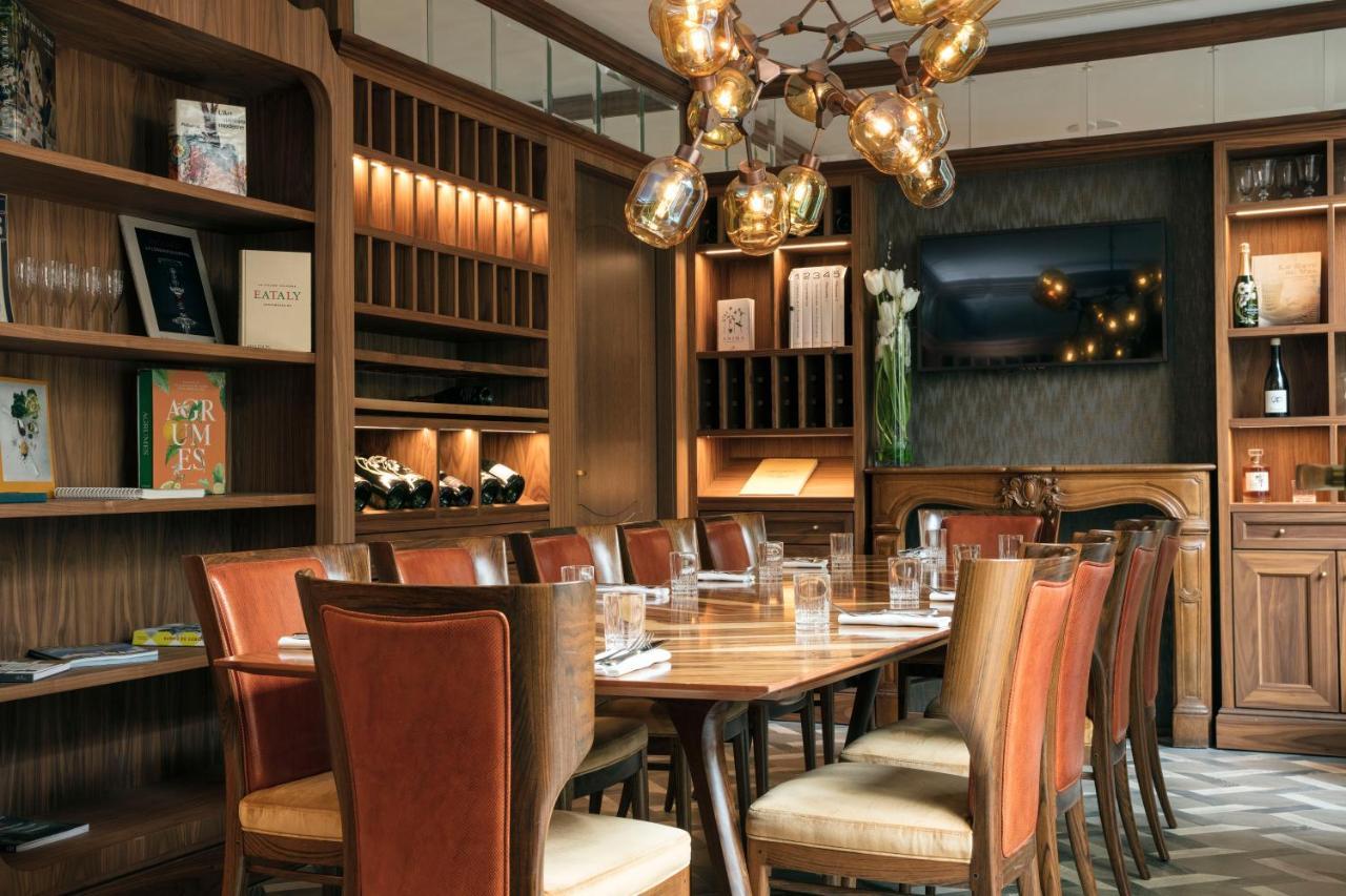 ホテル メゾン ブレゲ パリ エクステリア 写真 The interior of the restaurant